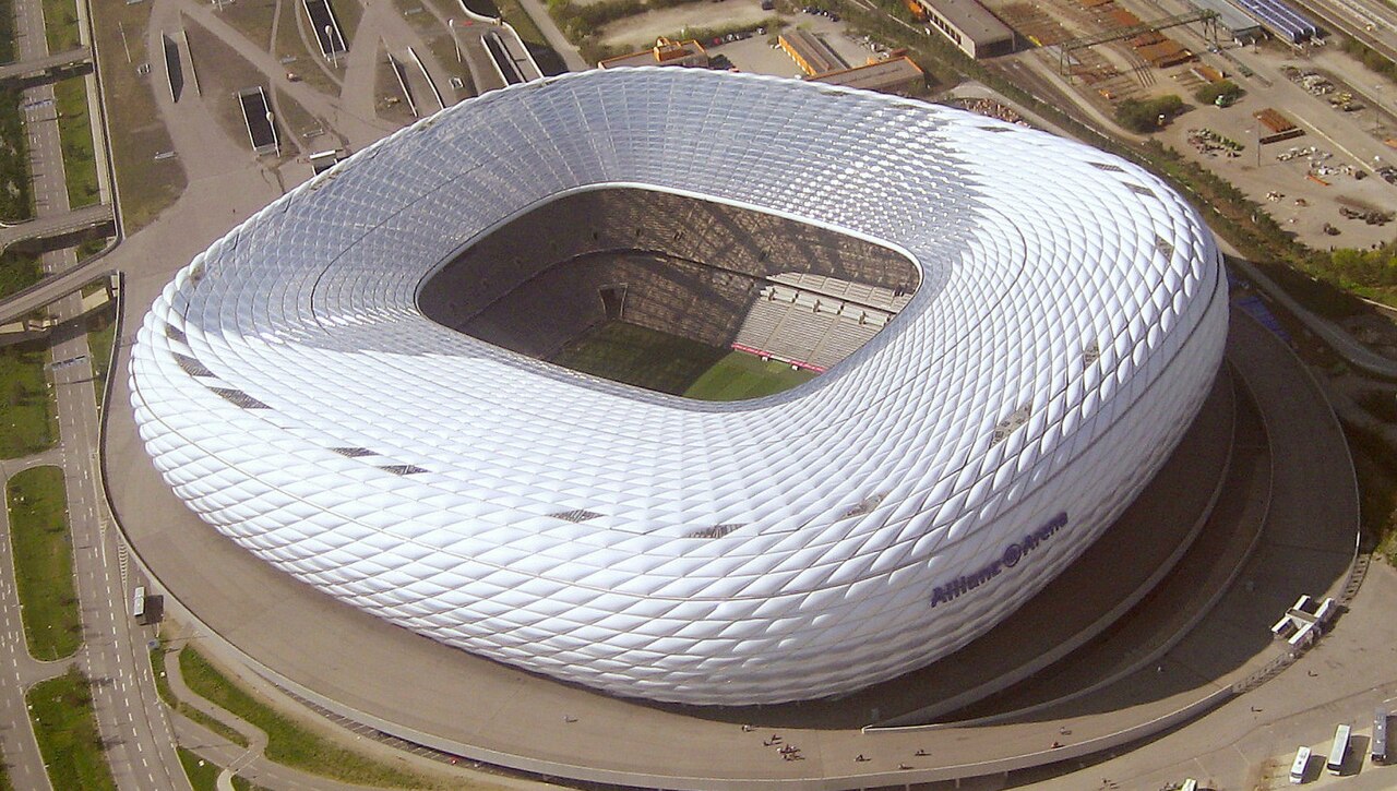 Allianz-Arena, à Schwabing-Freimann