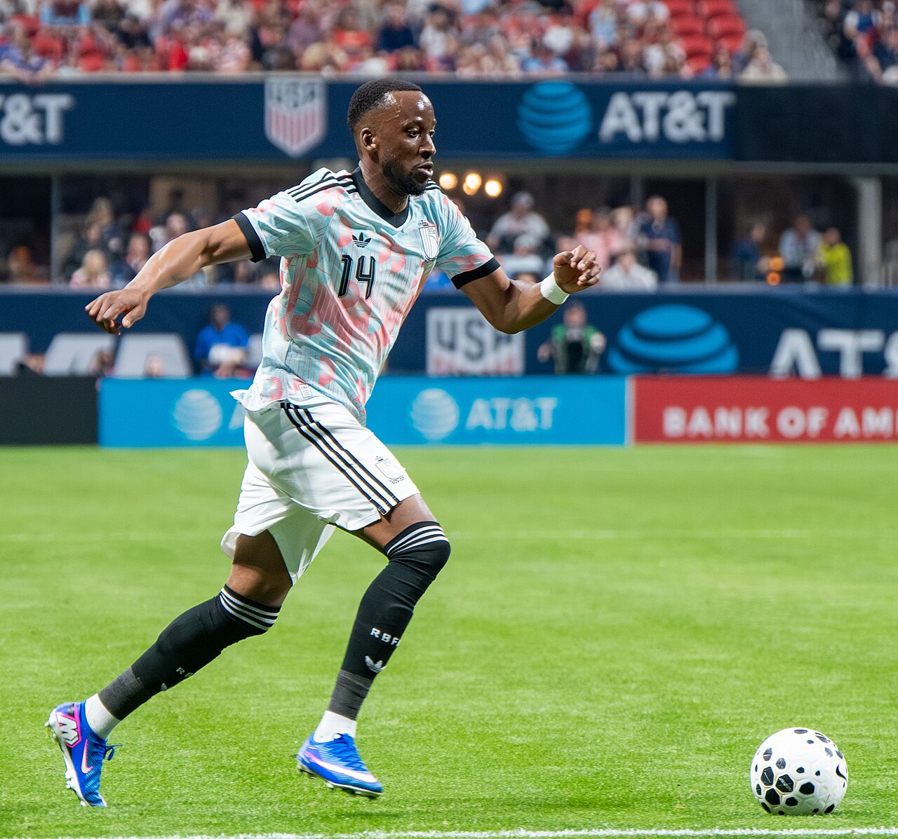 Dodi Lukebakio, joueur de football