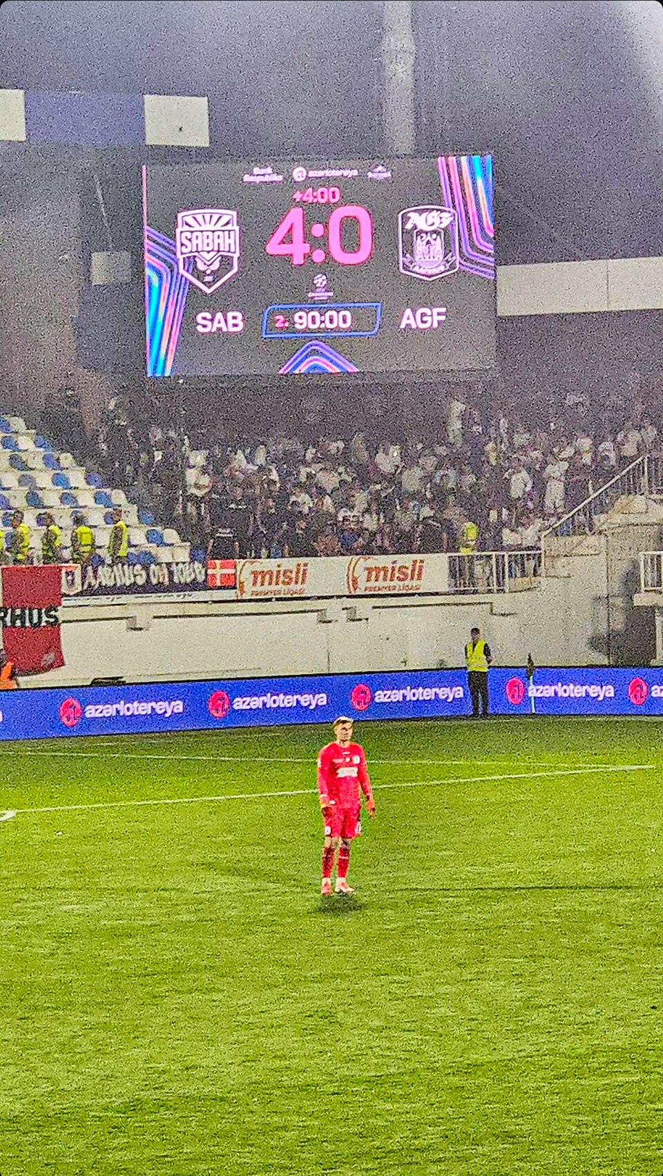 Bank Respublika Arena, à Masazir
