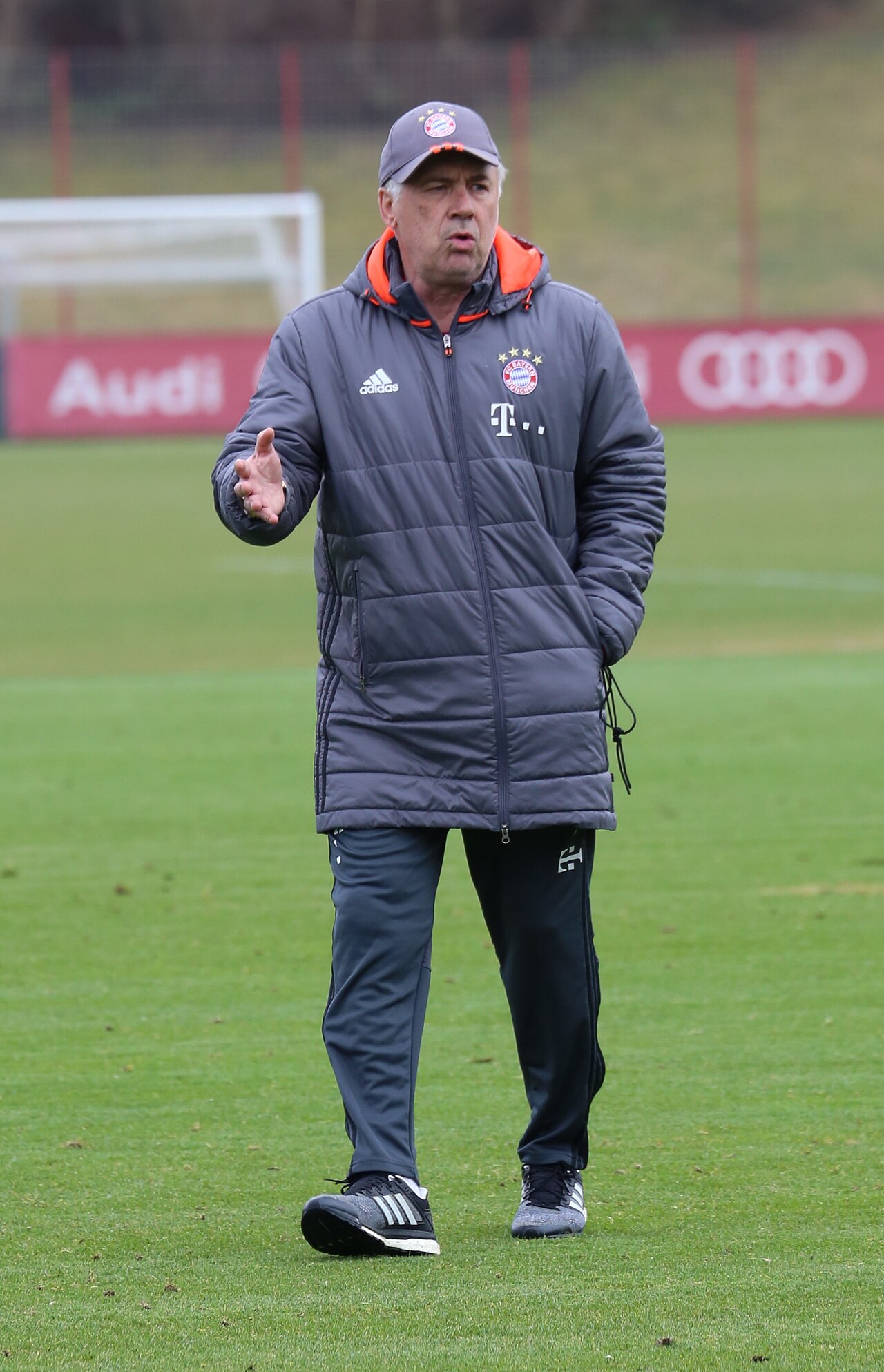 Carlo Ancelotti, entraîneur de football