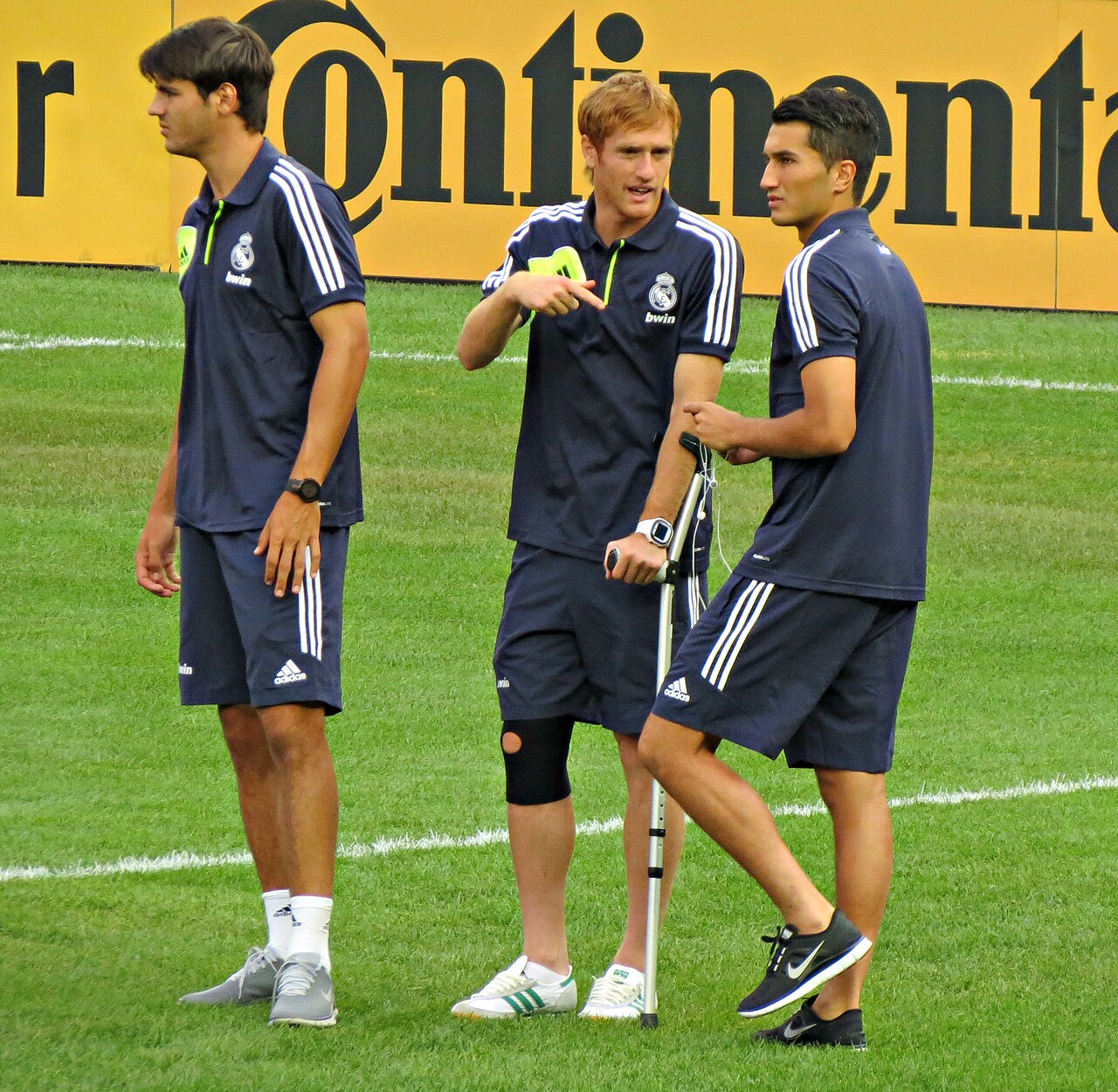 Nuri Şahin, joueur de football