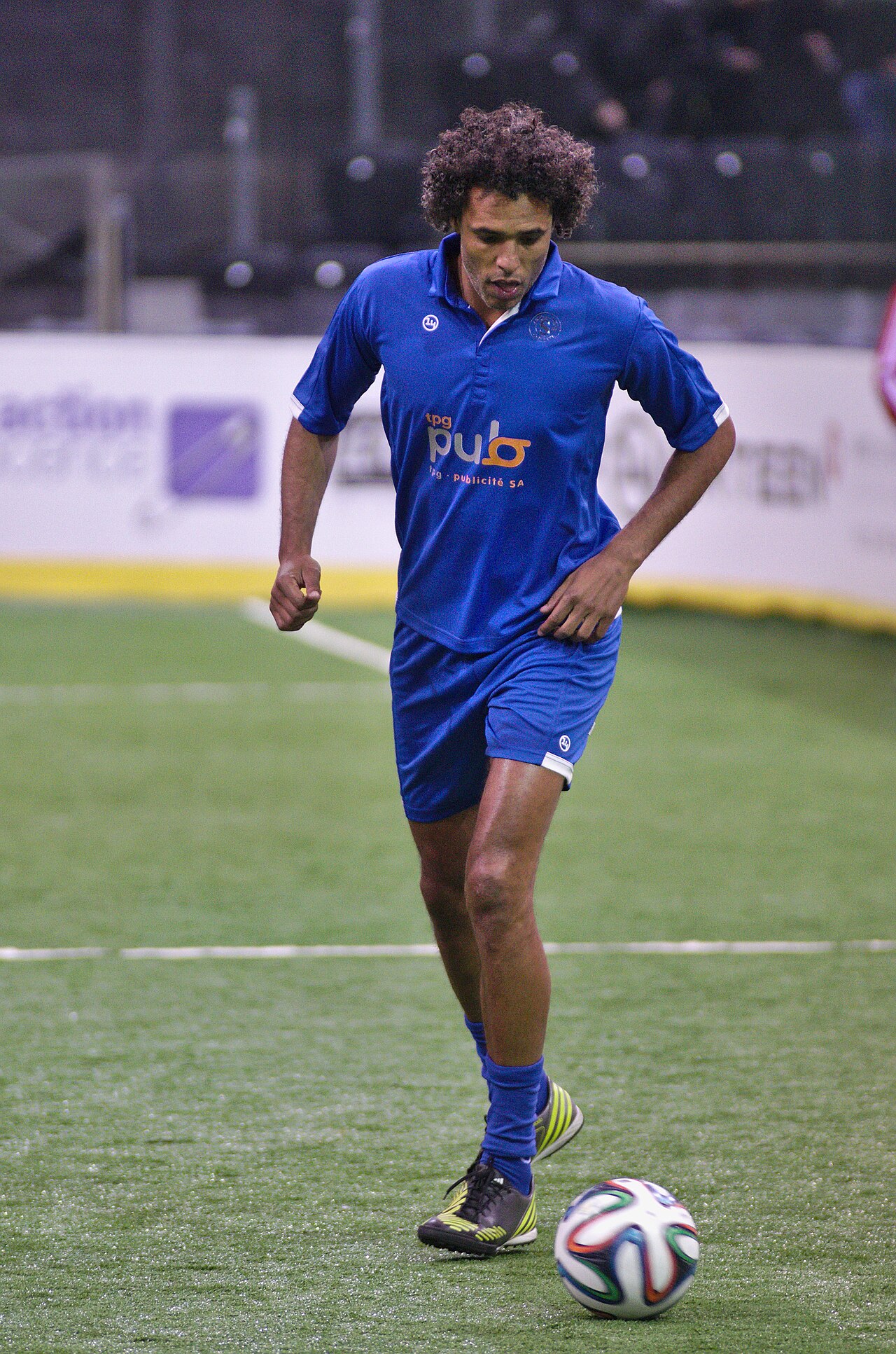 Pierre van Hooijdonk, joueur de football