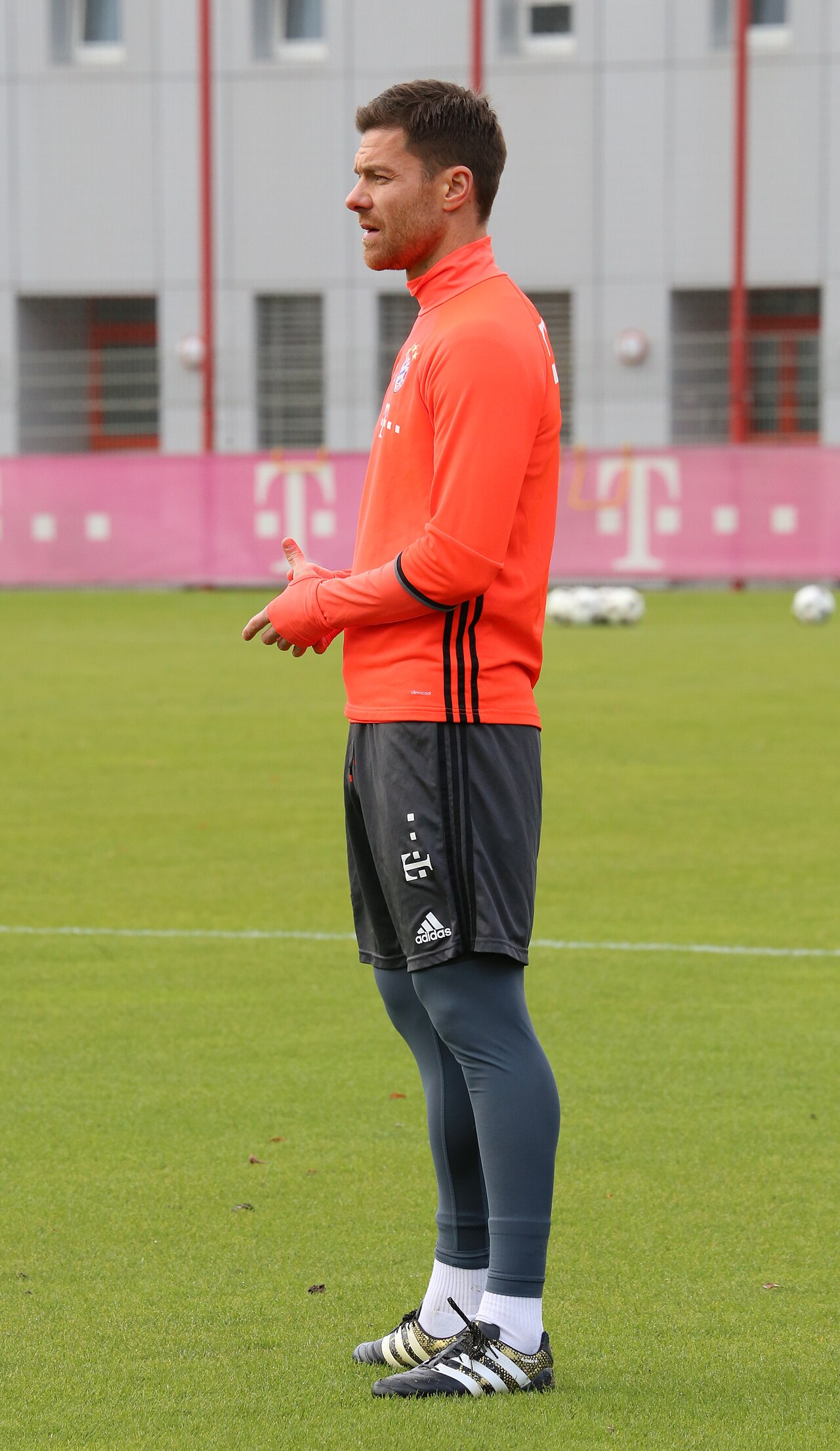 Xabi Alonso, joueur de football